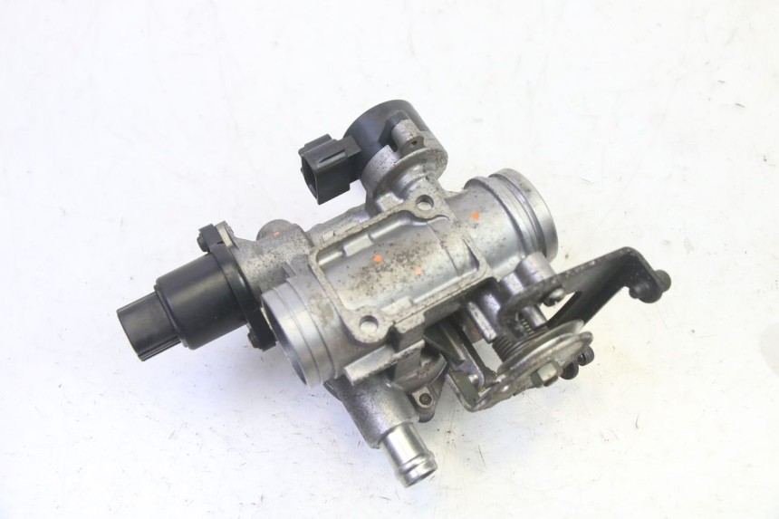 photo de INJECTIE YAMAHA X-MAX XMAX 250 (2006 - 2009) - Gecontroleerd onderdeel