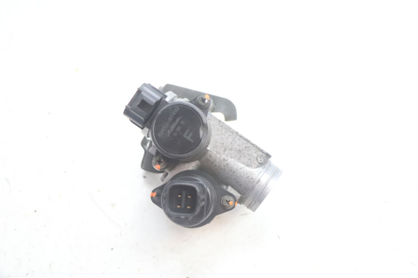 photo de INJECTIE YAMAHA X-MAX XMAX 125 (2010 - 2013) - Bevestigingspunten