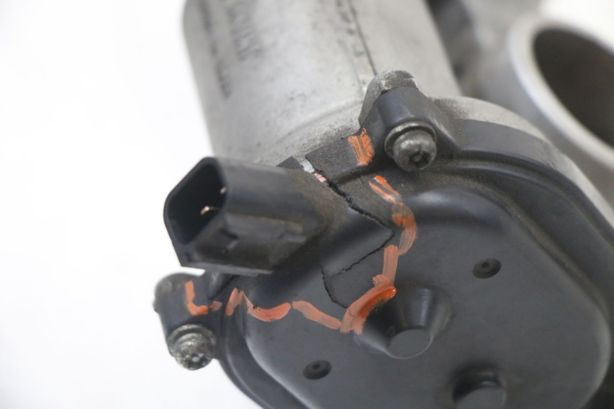 photo de INJECTIE YAMAHA YP T-MAX TMAX 530 (2017 - 2020) - Bevestigingspunten