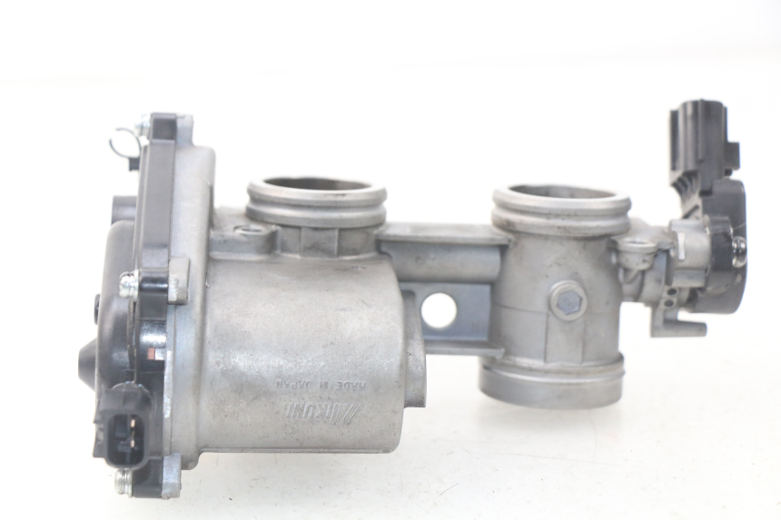 photo de INJECTIE YAMAHA YP T-MAX TMAX 530 (2017 - 2020) - Bevestigingspunten