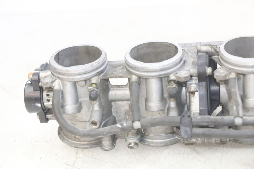 photo de INJECTIE YAMAHA YZF R1 1000 (2007 - 2008) - Zoom op componenten