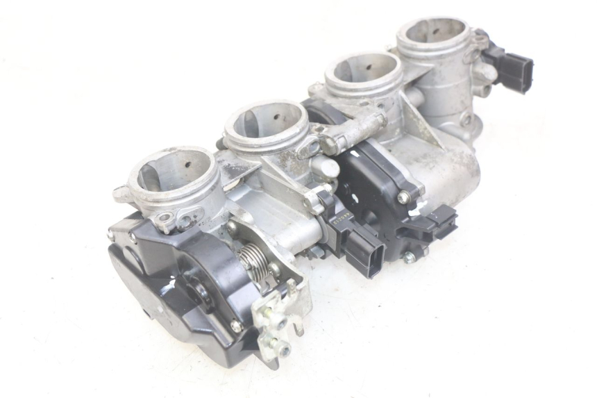 photo de INJECTIE YAMAHA YZF R1 1000 (2007 - 2008) - Focus op structuur