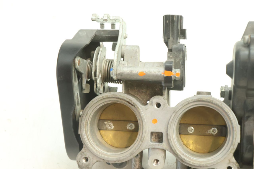 photo de INJECTIE YAMAHA YZF R6 600 (2008 - 2009) - Detail van het onderdeel