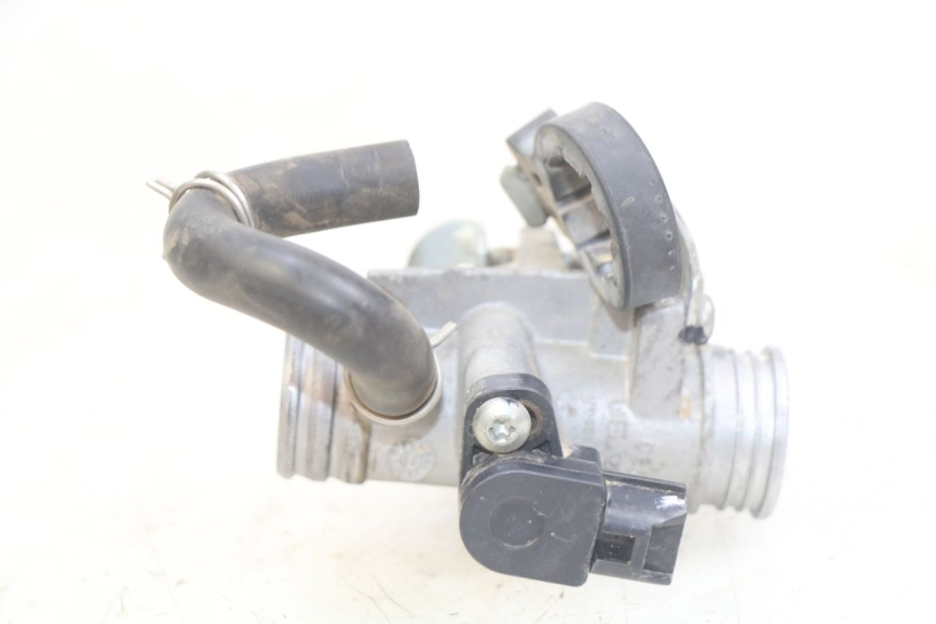 photo de INJECTIE PIAGGIO ZIP 4T 50 (2018 - 2020) - Andere kijkhoek