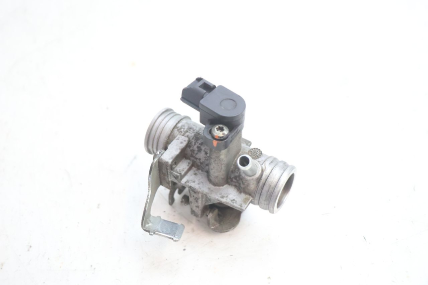 photo de INJECTIE PIAGGIO ZIP 4T 50 (2018 - 2020) - Bevestigingspunten