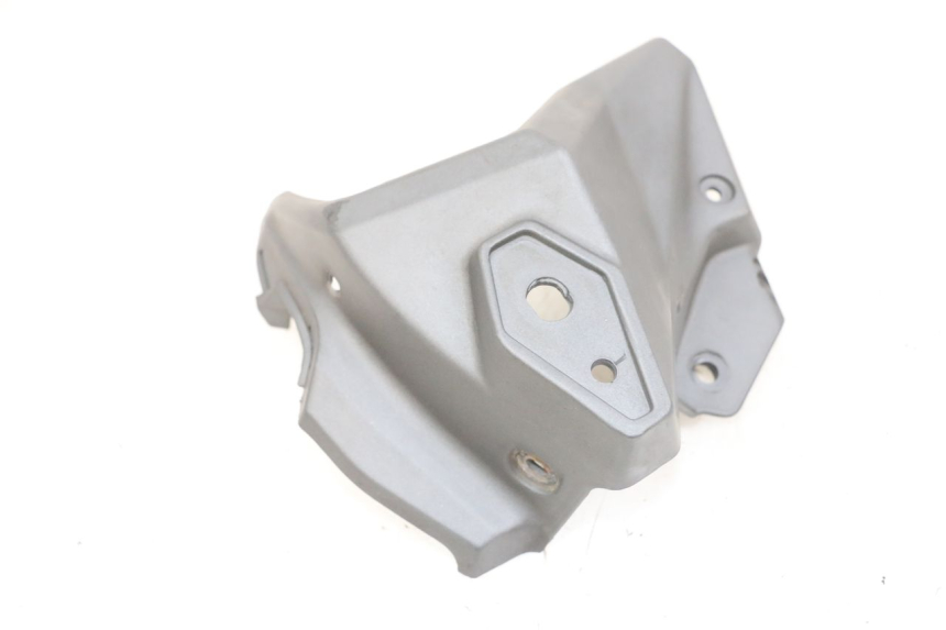 photo de BINNENKANT RECHTE VORKKOP KSR CODE 125 (2018 - 2020) - Bevestigingspunten