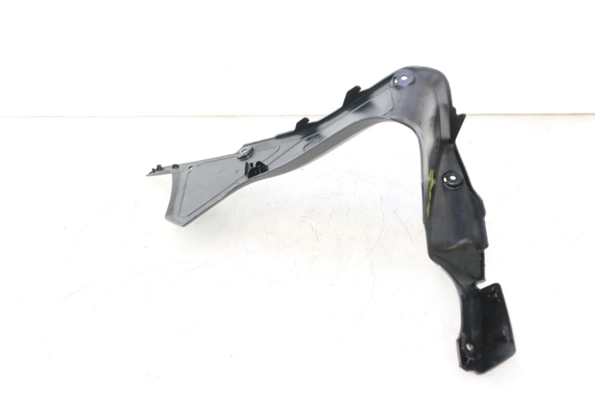 photo de BINNENKOP VORKKOP RECHTS YAMAHA FZ8 800 (2010 - 2016) - Staat van het oppervlak