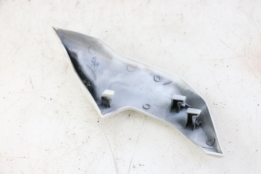 photo de BINNENKANT RECHTE VORKKOP BMW G310 R 310 (2016 - 2020) - Zoom op gebruiksstaat