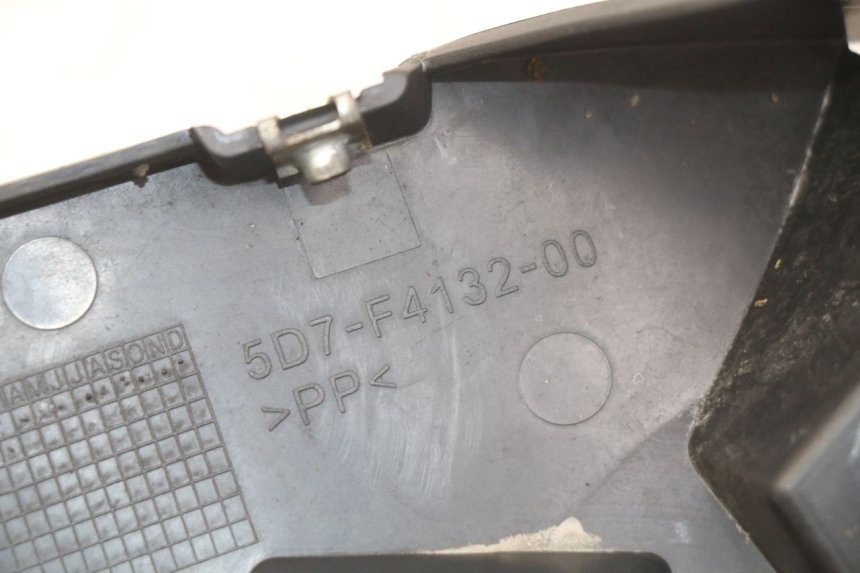 photo de BINNENKANT RECHTE VORKKOP YAMAHA MT ABS 125 (2014 - 2018) - Detail van het onderdeel