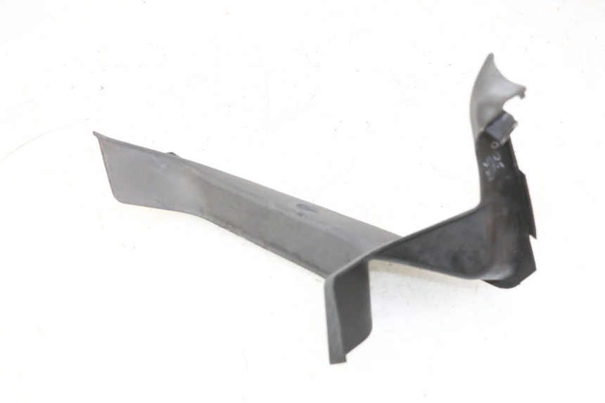 photo de BINNENKANT KOP VORK LINKS HONDA CBF 125 (2009 - 2015) - Technische close-up