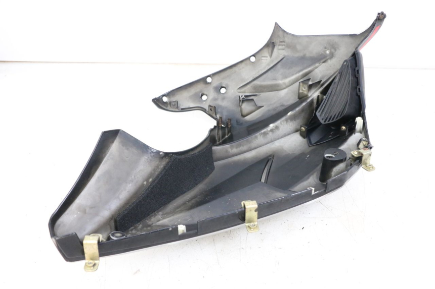 photo de BINNENKANT KOP VORK LINKS HYOSUNG GTR 125 (2006 - 2008) - Staat van het oppervlak