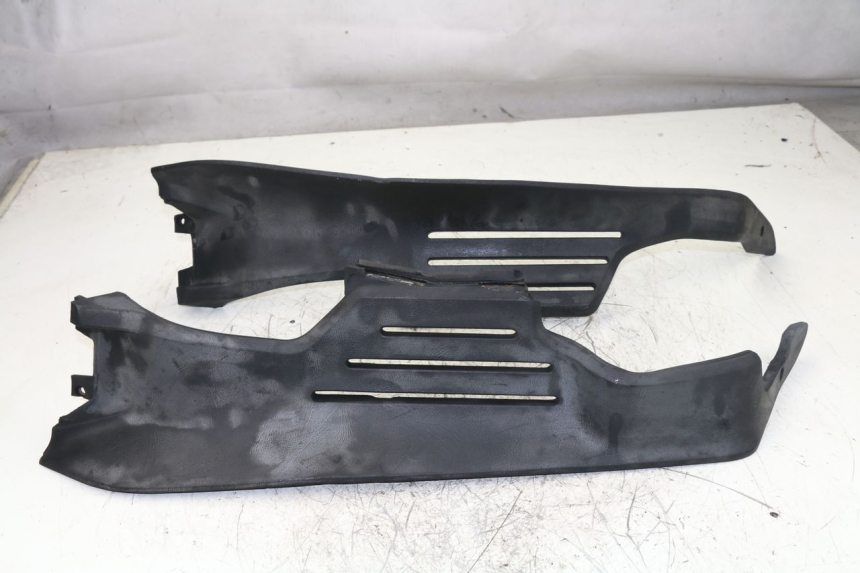 photo de BINNENKANT VOORVORKKOP BMW K 75 RT ABS 750 (1989 - 1997) - Hoofdaanzicht
