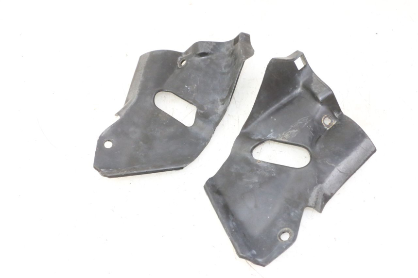 photo de BINNENKANT VOORVORKKOP TRIUMPH SPRINT 900 (1995 - 1998) - Hoofdaanzicht