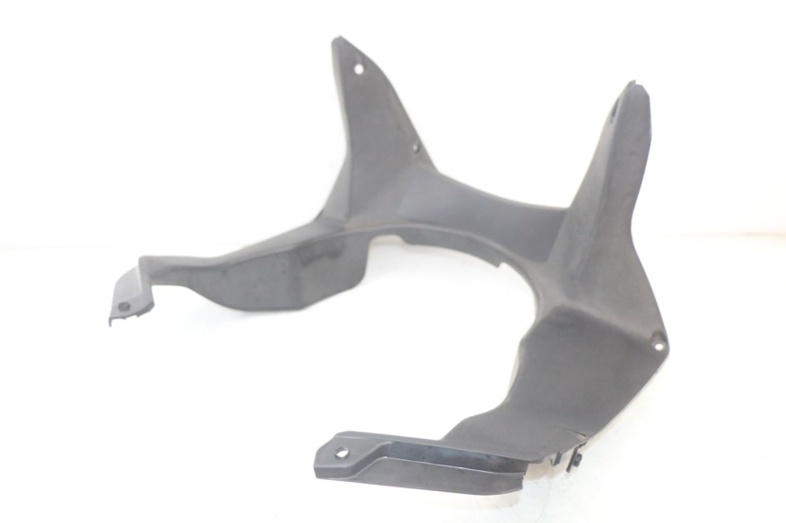 photo de BINNENKANT VOORVORKKOP SUZUKI GS F 500 (2004 - 2007) - Andere kijkhoek