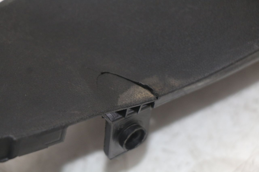 photo de BINNENKANT VOORVORKKOP SUZUKI GS F 500 (2004 - 2007) - Technische close-up