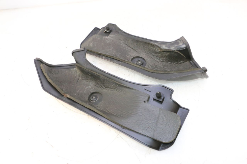 photo de BINNENKANT VORKKOP KAWASAKI ZX-6R ZX6R 600 (1995 - 1997) - Detail van het onderdeel
