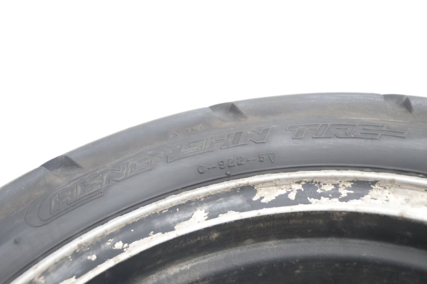 photo de ACHTERWIELVELG EN BAND KYMCO AGILITY 4T 50 (2005 - 2018) - Visuele inspectie
