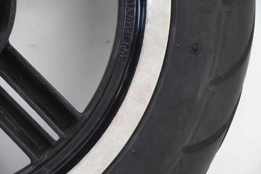 photo de ACHTERVELG EN BAND KYMCO AGILITY CITY 16P 125 (2015 - 2024) - Focus op structuur