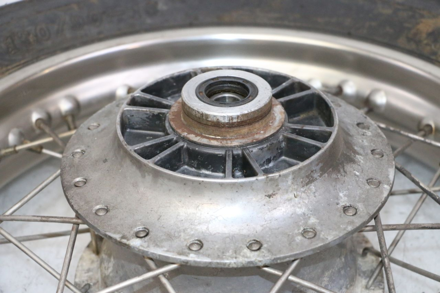 photo de ACHTERWIELVELG EN BAND APRILIA CLASSIC 125 (1995 - 2001) - Overzicht