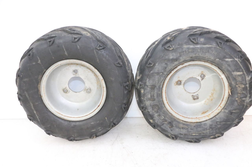 photo de ACHTERWIELVELG EN BAND SPEEDY DELUXE 125 - Overzicht