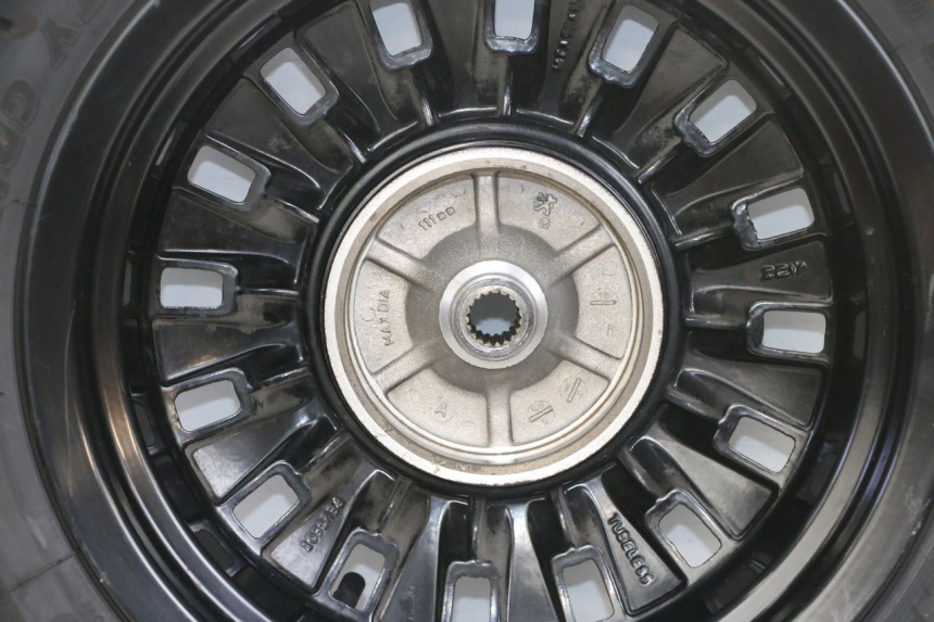 photo de ACHTERWIELVELG EN BAND PEUGEOT DJANGO 4T 50 (2014 - 2019) - Detailaanzicht