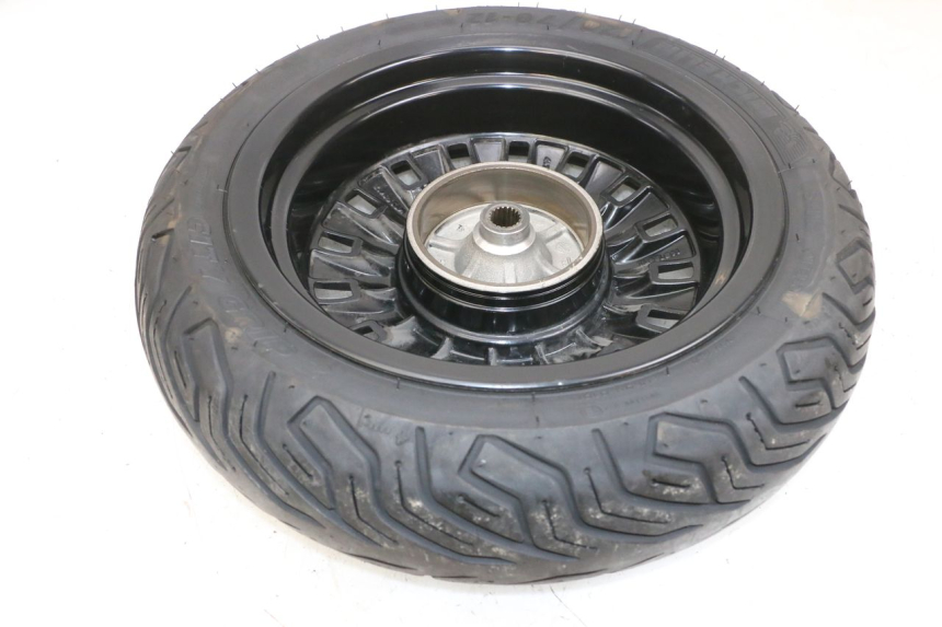 photo de ACHTERWIELVELG EN BAND PEUGEOT DJANGO 4T 50 (2014 - 2019) - Technische close-up