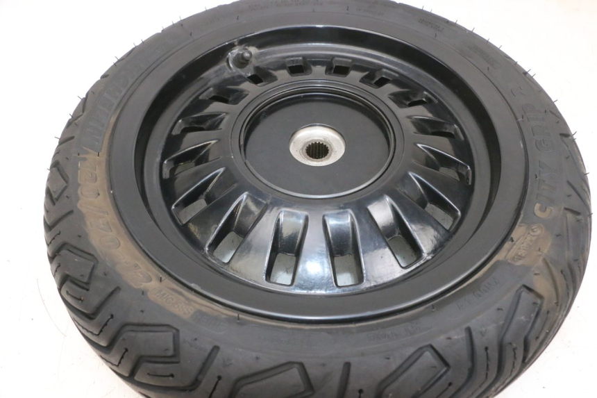 photo de ACHTERWIELVELG EN BAND PEUGEOT DJANGO 4T 50 (2014 - 2019) - Staat van het oppervlak