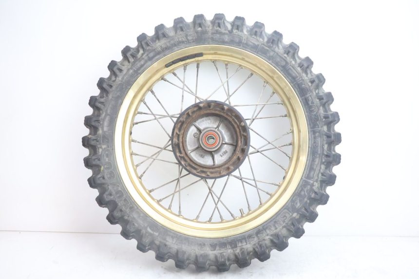 photo de ACHTERVELG EN BAND SUZUKI DR S 600 (1985 - 1989) - Kenmerkende details