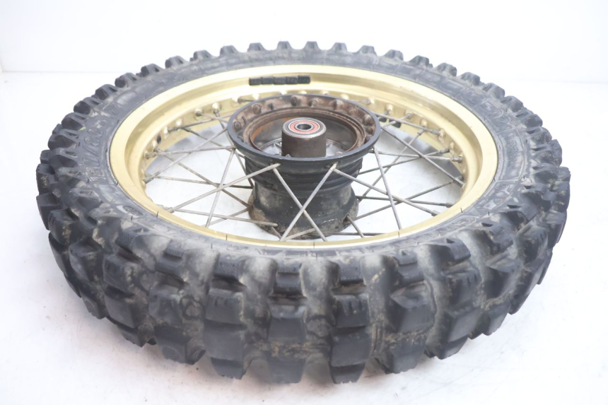 photo de ACHTERVELG EN BAND SUZUKI DR S 600 (1985 - 1989) - Visuele inspectie
