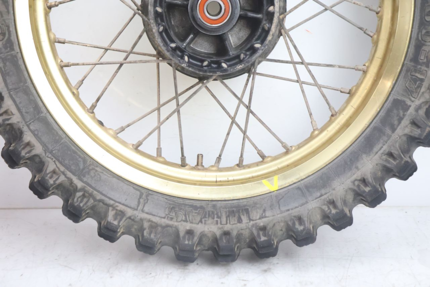 photo de ACHTERVELG EN BAND SUZUKI DR S 600 (1985 - 1989) - Zoom op gebruiksstaat