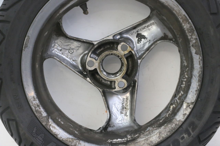 photo de ACHTERWIELVELG EN BAND PEUGEOT ELYSTAR 125 (2002 - 2007) - Visuele inspectie