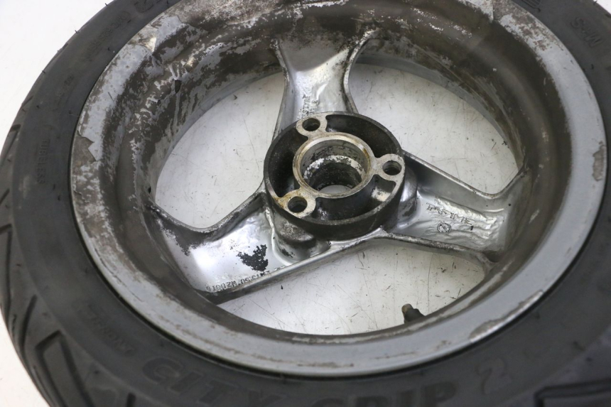 photo de ACHTERWIELVELG EN BAND PEUGEOT ELYSTAR 125 (2002 - 2007) - Staat van het oppervlak