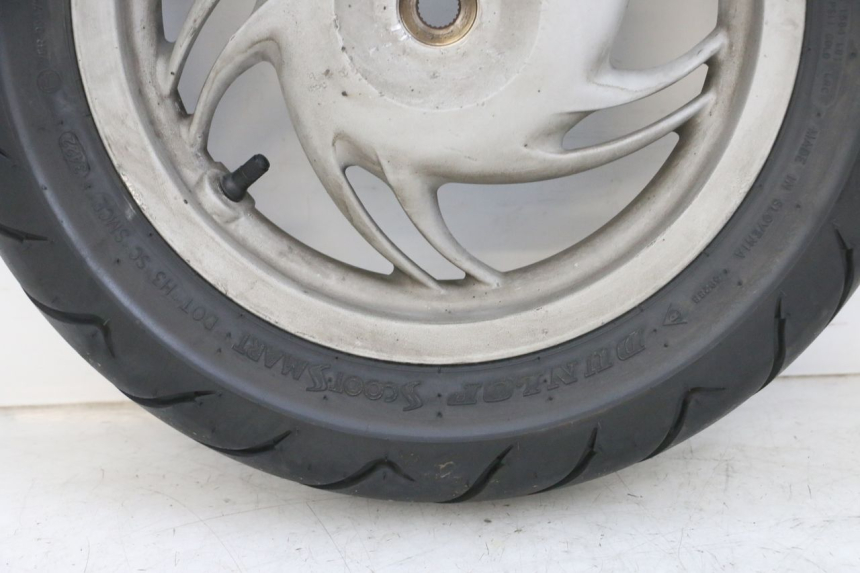 photo de ACHTERWIELVELG EN BAND PIAGGIO FLY 4T 50 (2013 - 2017) - Visuele inspectie