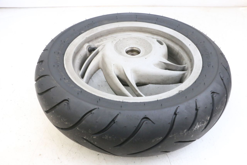 photo de ACHTERWIELVELG EN BAND PIAGGIO FLY 4T 50 (2013 - 2017) - Staat van het oppervlak