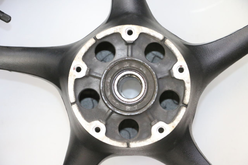 photo de ACHTERWIELVELG EN BAND YAMAHA FZ6 FAZER S2 600 (2007 - 2011) - Zoom op kwaliteit