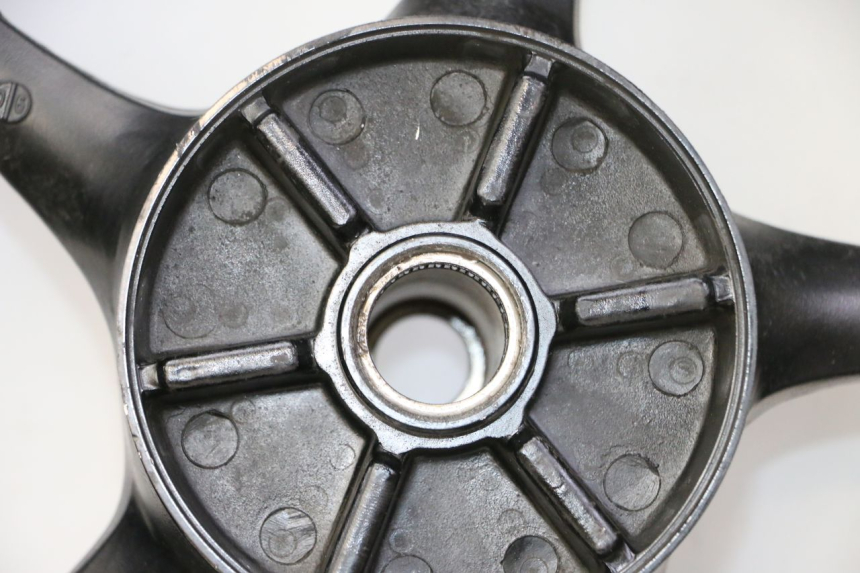 photo de ACHTERWIELVELG EN BAND YAMAHA FZ6 FAZER S2 600 (2007 - 2011) - Overzicht