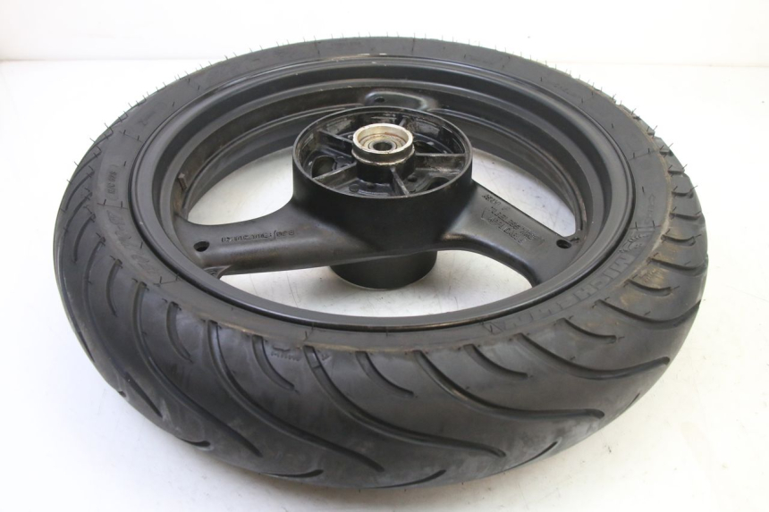 photo de ACHTERWIELVELG EN BAND SUZUKI GS GSE 500 (2001 - 2003) - Markeringen en referenties