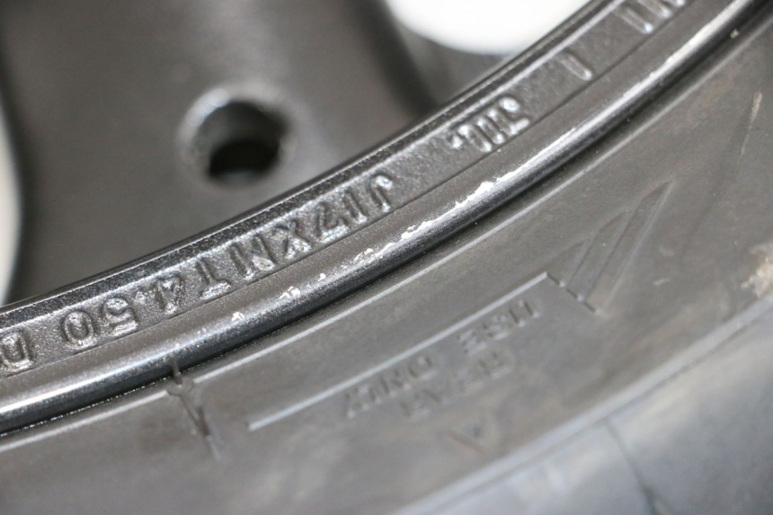 photo de ACHTERWIELVELG EN BAND SUZUKI GSF N BANDIT 600 (1996 - 1999) - Andere kijkhoek