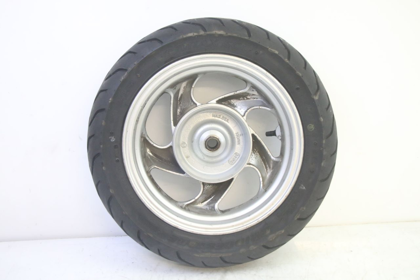 photo de ACHTERWIELVELG EN BAND SYM GTS EVO 125 (2009 - 2013) - Productaanzicht