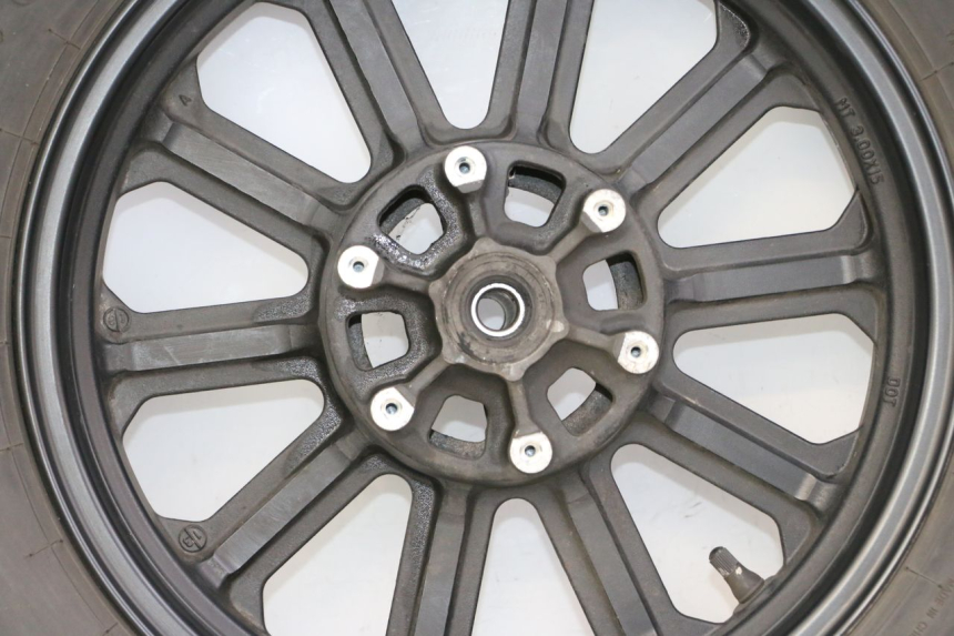 photo de ACHTERWIELVELG EN BAND KEEWAY K-LIGHT KLIGHT 125 (2018 - 2025) - Detailaanzicht