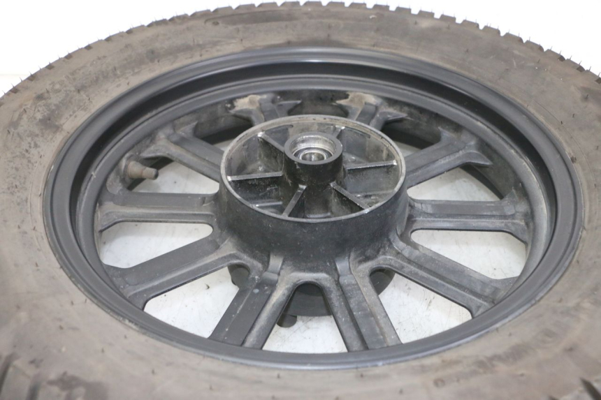 photo de ACHTERWIELVELG EN BAND KEEWAY K-LIGHT KLIGHT 125 (2018 - 2025) - Zoom op gebruiksstaat