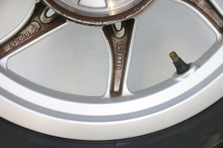 photo de ACHTERVELG EN BAND PIAGGIO LIBERTY IGET S 125 (2016 - 2020) - Focus op structuur