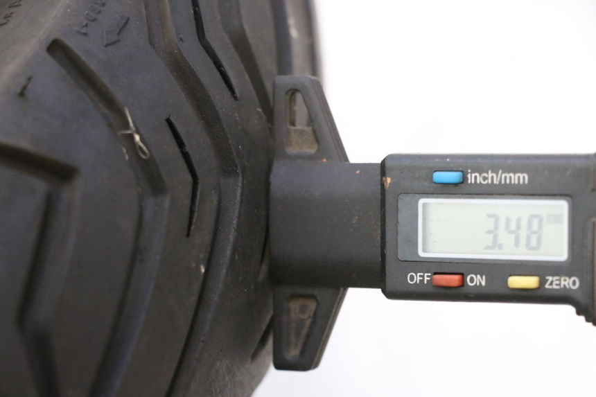 photo de ACHTERVELG EN BAND KYMCO MOVIE S 125 (2009 - 2018) - Detail van het onderdeel