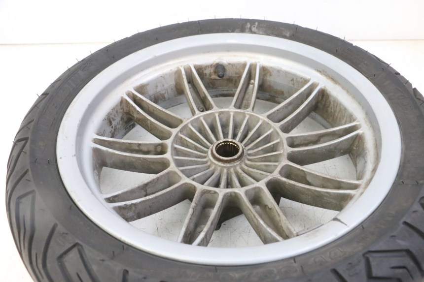 photo de ACHTERWIELVELG EN BAND PIAGGIO MP3 LT 300 (2010 - 2016) - Zoom op gebruiksstaat