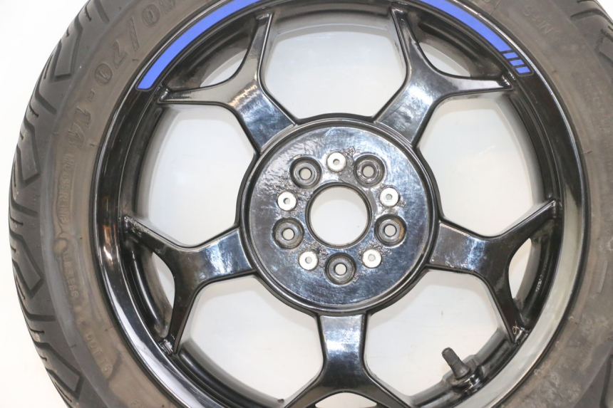 photo de ACHTERWIELVELG EN BAND PIAGGIO MP3 500 (2016 - 2018) - Detailaanzicht