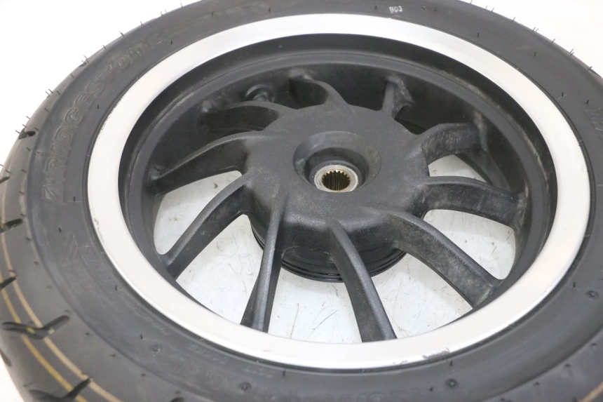 photo de ACHTERWIELVELG EN BAND KYMCO LIKE 4T 50 (2019 - 2025) - Gecontroleerd onderdeel