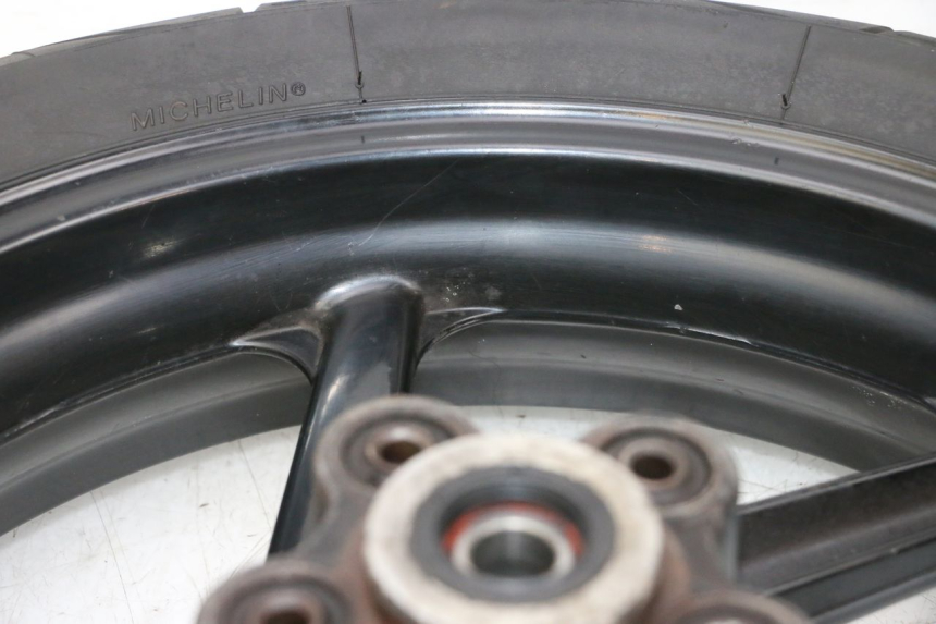 photo de ACHTERWIELVELG EN BAND HONDA NSR R 125 (1994 - 2003) - Technische close-up
