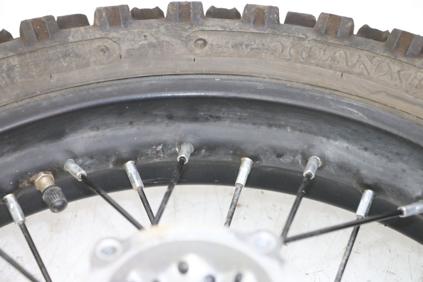 photo de ACHTERWIELVELG EN BAND APOLLO RFZ 125 - Gecontroleerd onderdeel