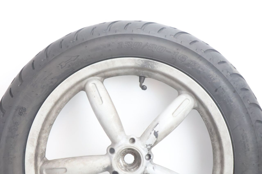 photo de ACHTERVELG EN BAND APRILIA SCARABEO GT 125 (1999 - 2007) - Detail van het onderdeel