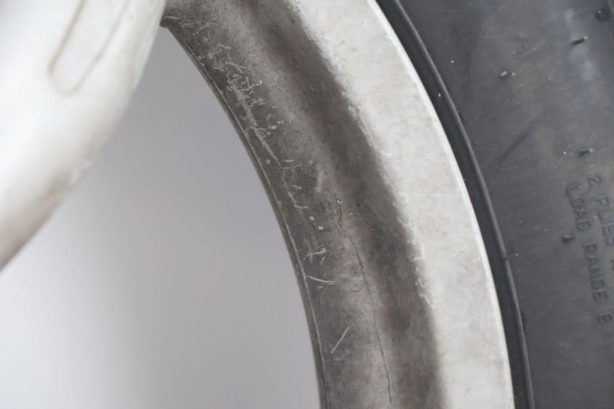 photo de ACHTERVELG EN BAND APRILIA SCARABEO GT 125 (1999 - 2007) - Bevestigingspunten